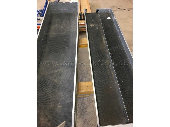 Innenraum der Schubkästen