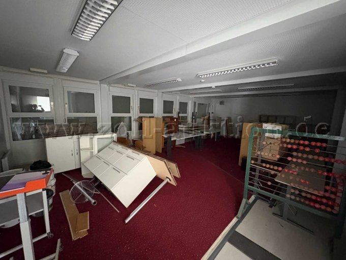 1 Eine Containeranlage (Ausweichklassenräume) der Firma HKL Baumaschinen GmbH – foto 10 – kavel bij Zoll-Auktion, Visbek