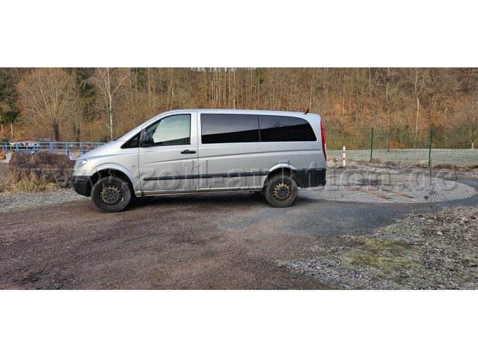 Seitenansicht Fahrerseite