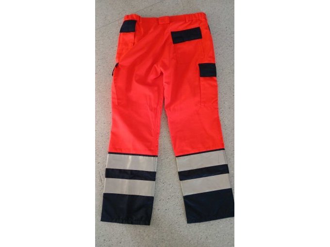 Einsatzhose Hinteransicht