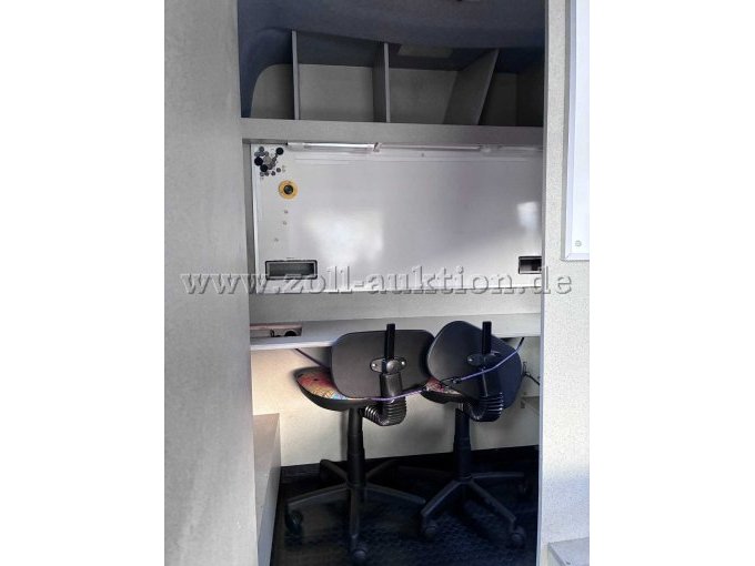 Arbeitsplatz-hinten