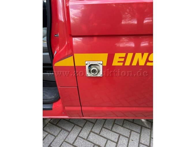 CE Einspeisesteckdose(Deckel abgebrochen)