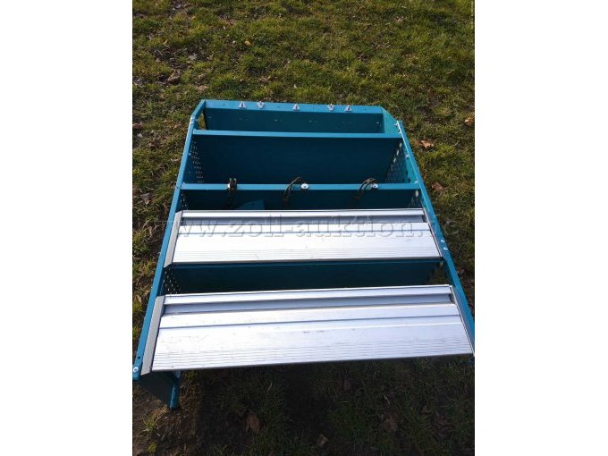 Zusatzregal Kofferraum