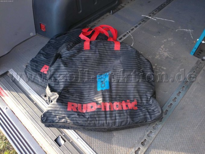 1 Satz Schneeketten (neuwertig)