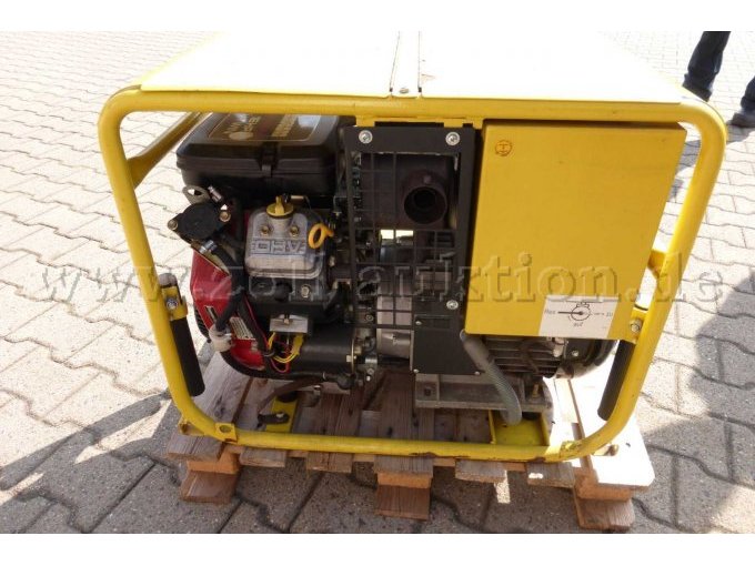 Eisemann BSKA 9/BSKA 9E Stromgenerator / Seitenansicht