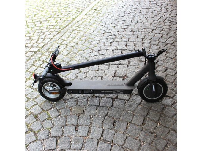 Scooter geklappt