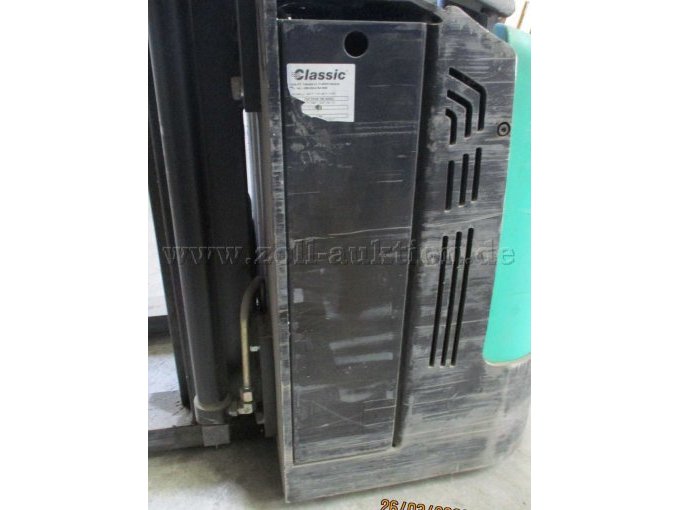 Elektro-Hubwagen seitlich, Gebrauchsspuren