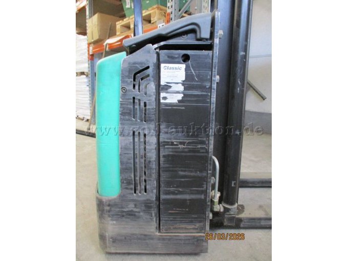 Elektro-Hubwagen seitlich, Gebrauchsspuren