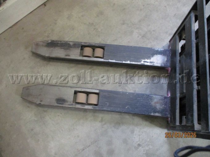 Elektro-Hubwagen  Zinken von Oben