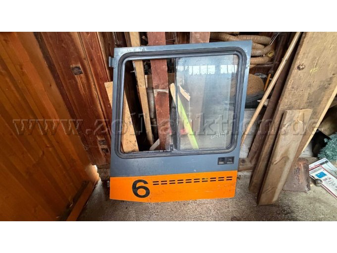 Still Elektrostapler R 6020 demontierte Fahrertür