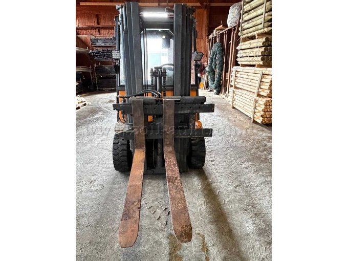 Still Elektrostapler R 6020 rechte Seite