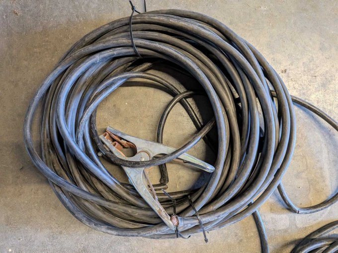 Kabel 1 mit Anbauteilen