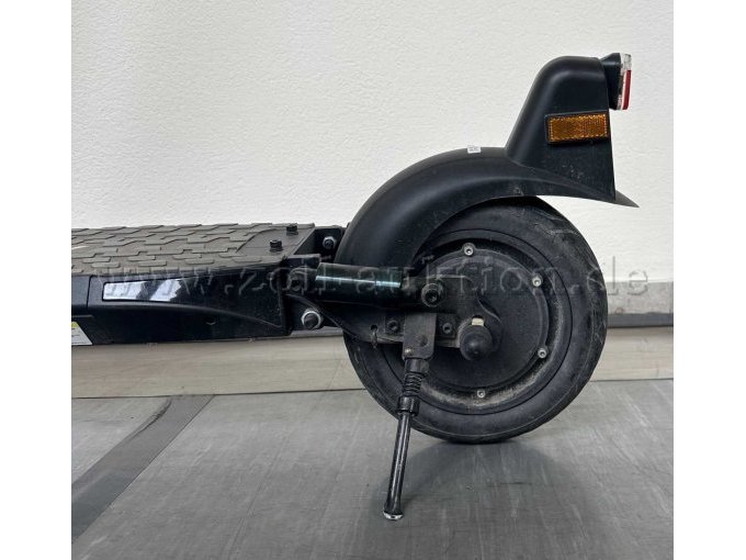 Hinterrad seitlich links