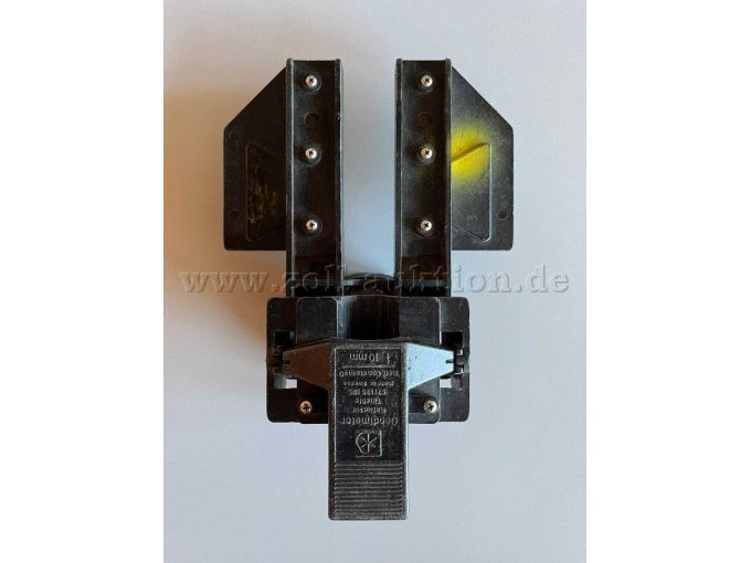 Messprisma Rückseite mit Farbspuren