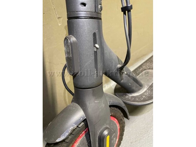 Gebrauchsspuren vorne