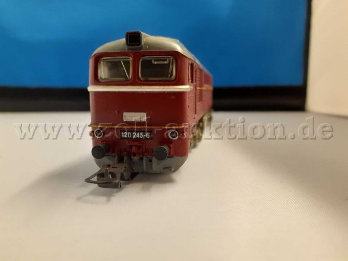 Em BR 120 245-6 Diesellok, Rückseite