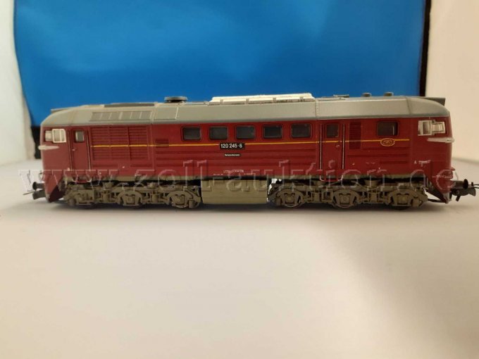 Em BR 120 245-6 Diesellok, Seite 1