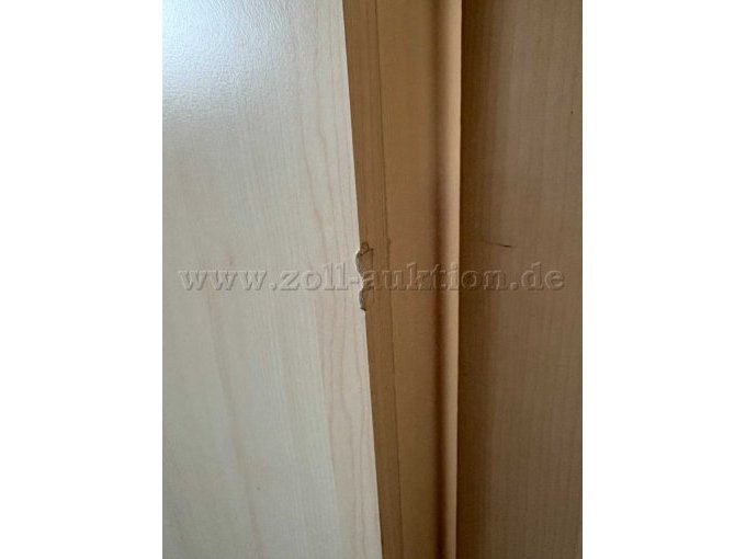 Gebrauchsspuren - Delle in Holz