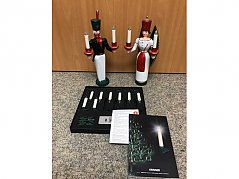 Engel und Bergman mit LUMIX Beleuchtung Gesamtansicht