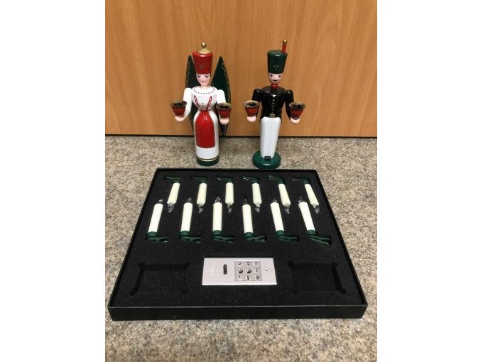 Engel und Bergmann Gesamtansicht Front mit Lumix Beleuchtung