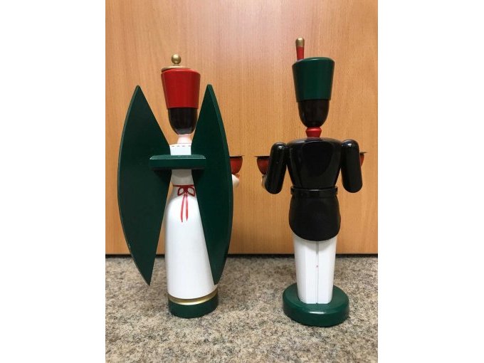 Engel und Bergmann Gesamtansicht Rückseite