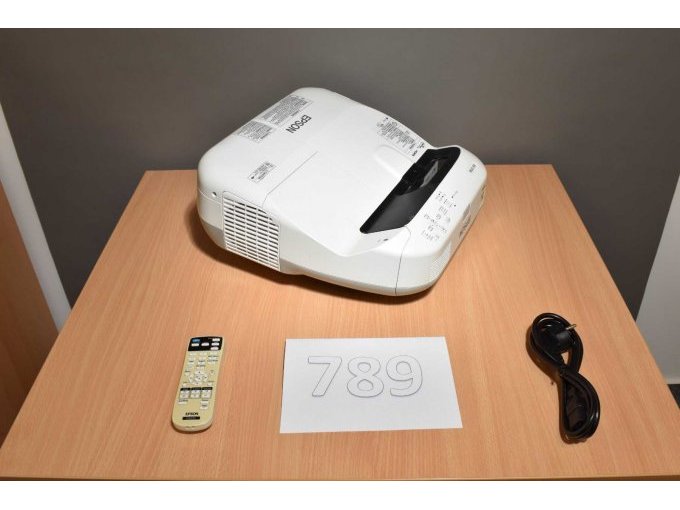 Epson EB-575W Ultra-Kurzdistanz-Beamer
Gesamtansicht Epson EB-575W Ultra-Kurzdistanz-Beamer
Gesamtansicht