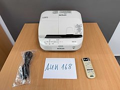 Epson EB-575W Ultra-Kurzdistanz-Beamer mit Stromkabel und Fernbedienung