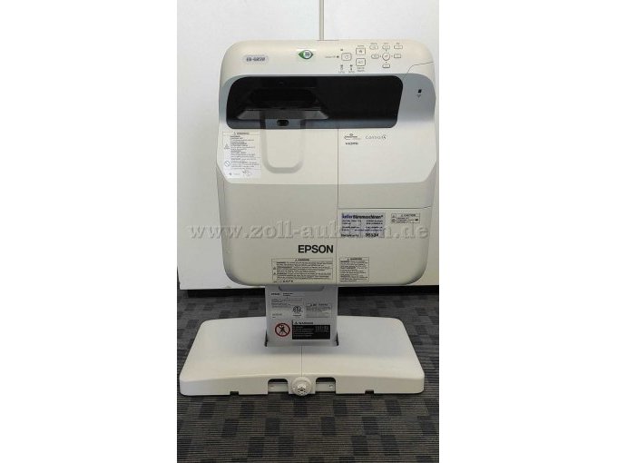 Epson EB-685W mit Wandhalterung