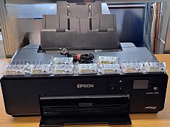 Epson Tintenstrahldrucker P600 mit zugehöriger Epson Tinte