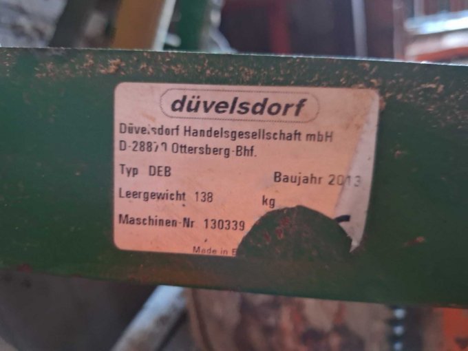 1 grondboormachine Düvelsdorf DEB (aangedreven door de aftakas, boor van 300 mm) – foto 2 – kavel bij Zoll-Auktion, Kulmain