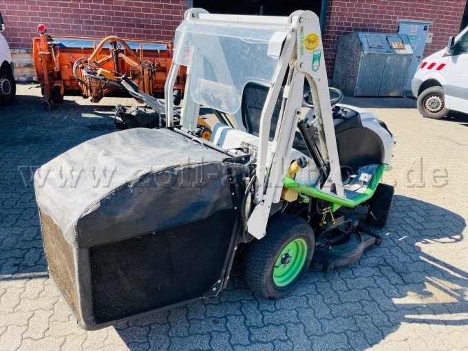 Etesia hinten rechts