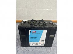 Frontansicht Batterie mit Beschreibung