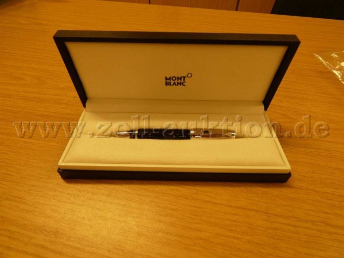 Füller in Box