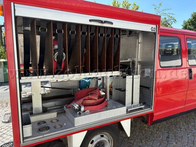 TSF Beifahrerseite seitlich - offener Geräteraum