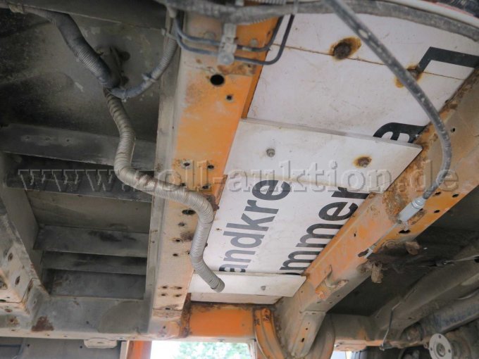 Rost Unterboden / Ausbesserung Bodenplatte