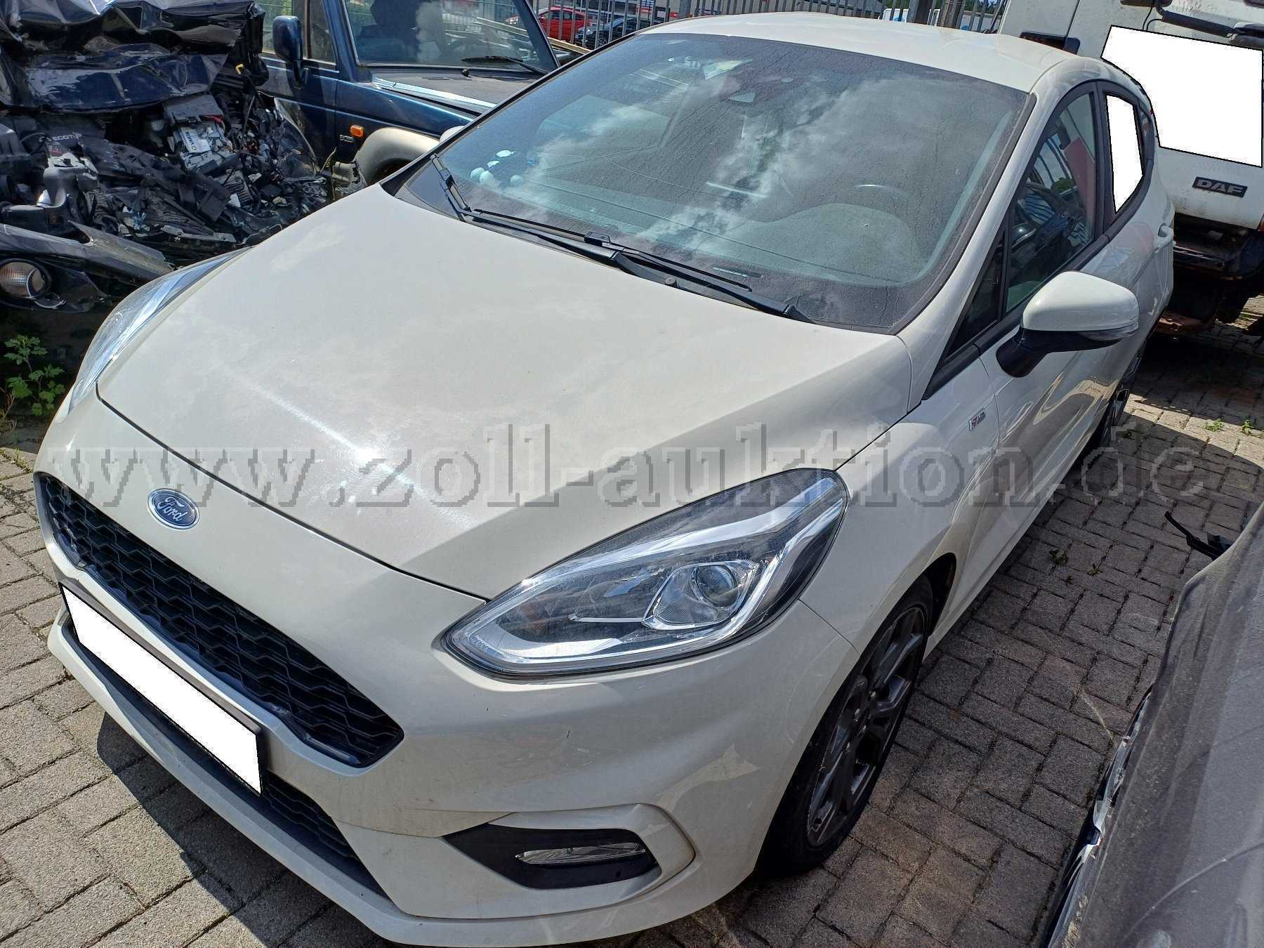 Ford Fiesta - vorne links