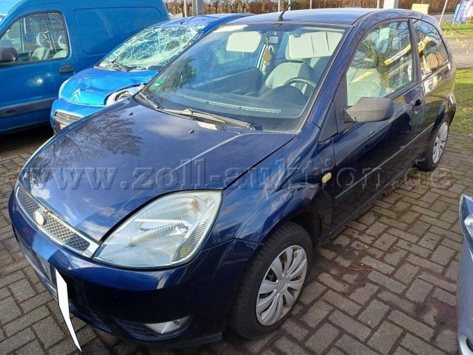 Ford Fiesta - vorne links