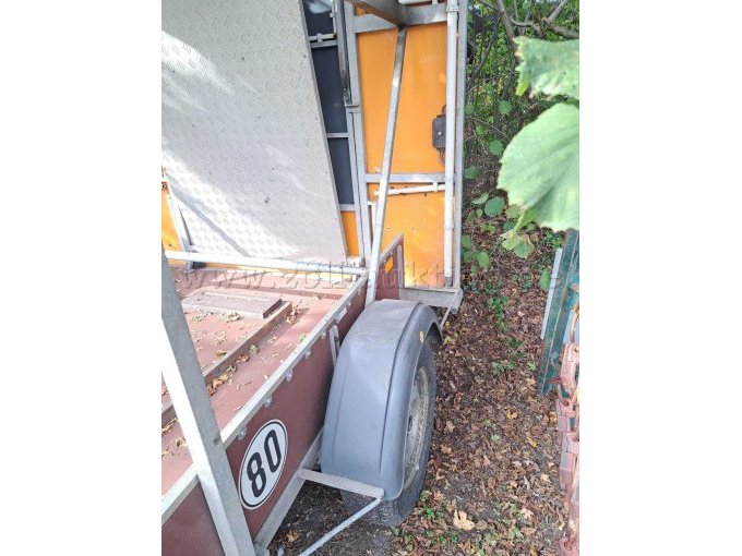 1 Fahrbare Absperrtafel Nissen A2 (defekte Steuerelektronik) – foto 5 – kavel bij Zoll-Auktion, Bielefeld
