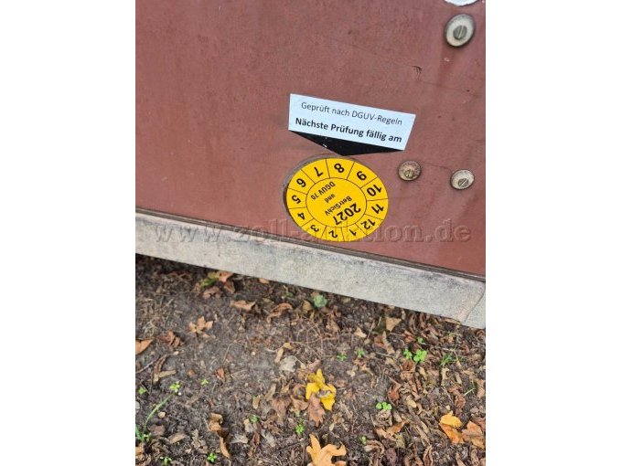 1 Fahrbare Absperrtafel Nissen A2 (defekte Steuerelektronik) – foto 14 – kavel bij Zoll-Auktion, Bielefeld