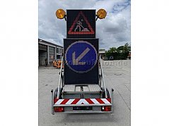 Vorwarntafel eingeschaltet