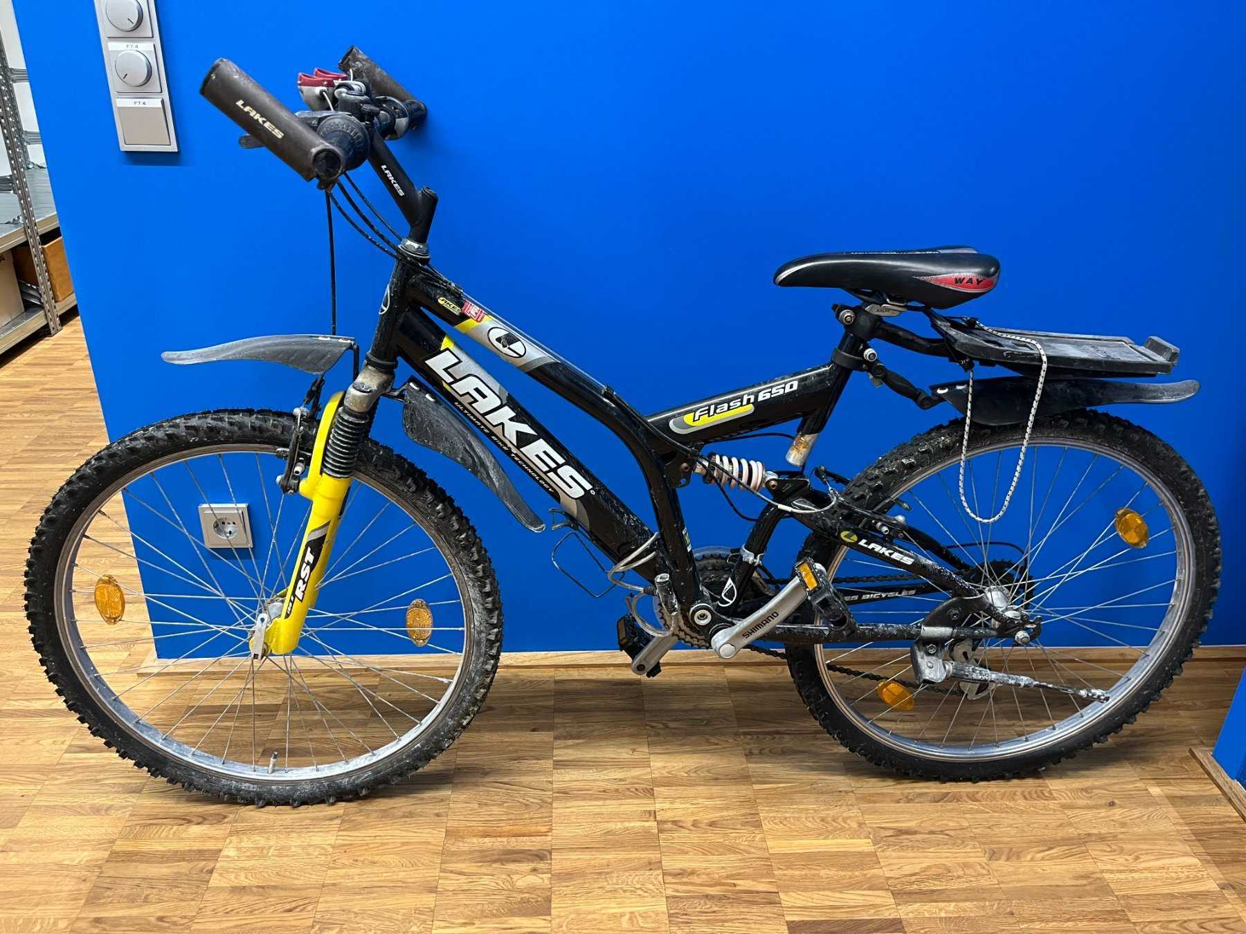 Seitenansicht: Links