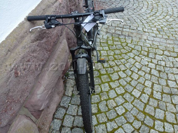 Ansicht von vorne, Vorderrad, Lenker