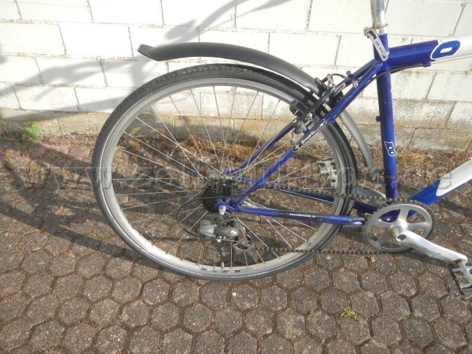 Reifen platt hinten