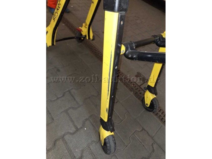 Detailbild Kratzspuren