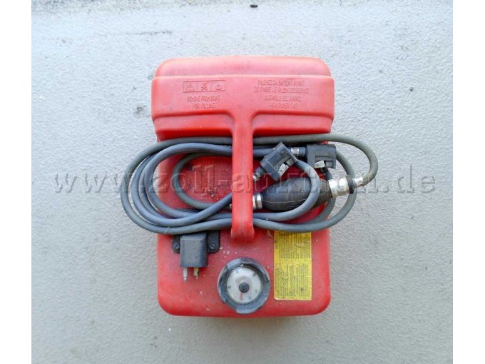 1 Tank (12 Liter) zum Motor