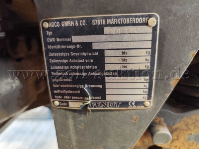 Typenschild Traktor