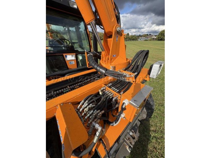 Böschungsmähgerät