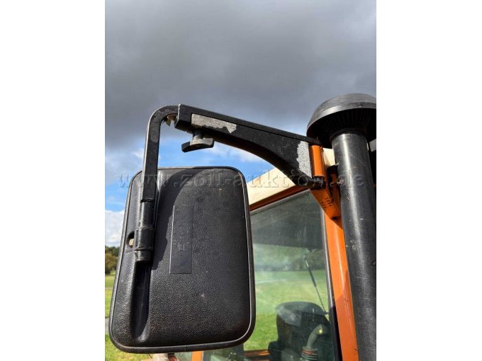 Lackbeschädigungen Spielhalter rechts