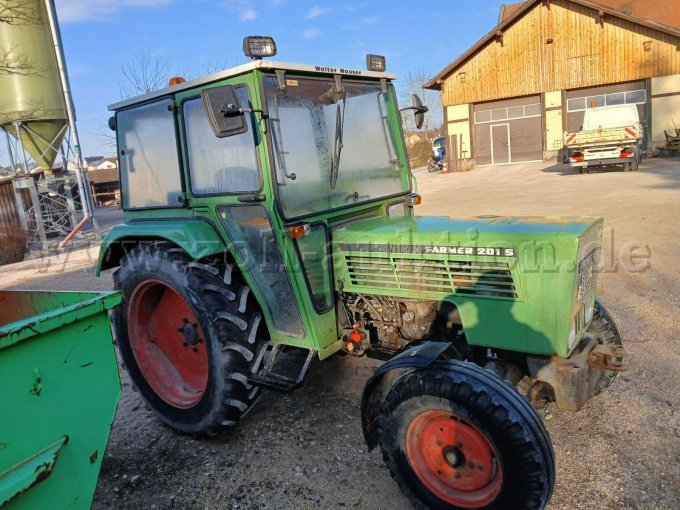 Ansicht von vorne rechts