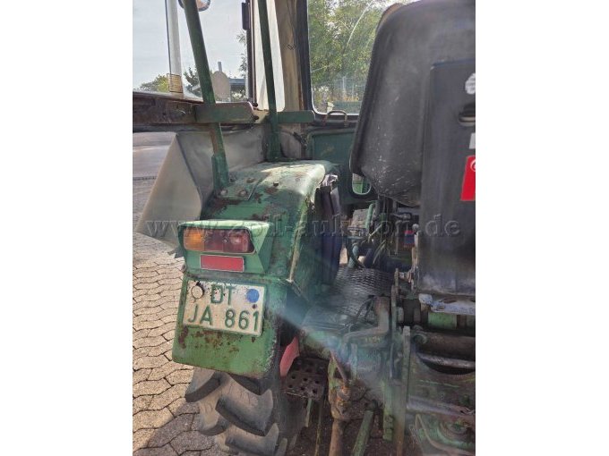1 Fendt Geräteträger F 231 GTS als Bastlerfahrzeug – foto 6 – kavel bij Zoll-Auktion, Bad Salzuflen